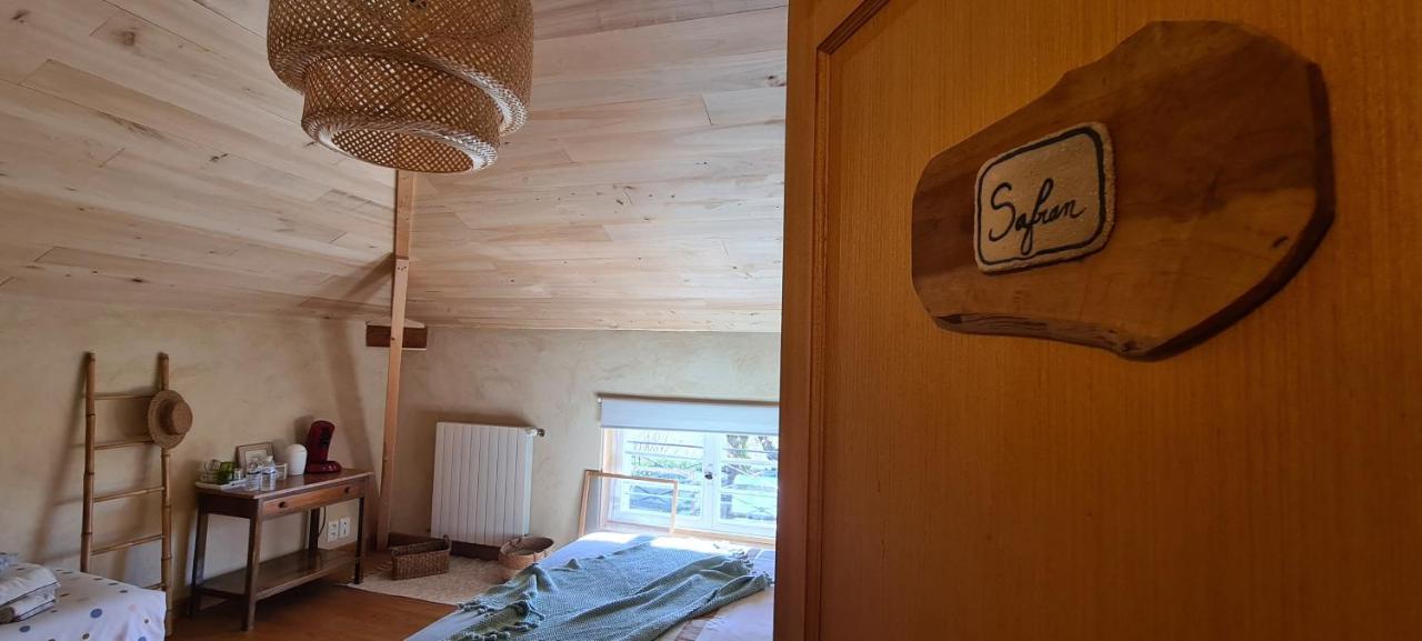 Bed and Breakfast Le Coq en Repos Saint-Sylvestre-sur-Lot Exterior foto